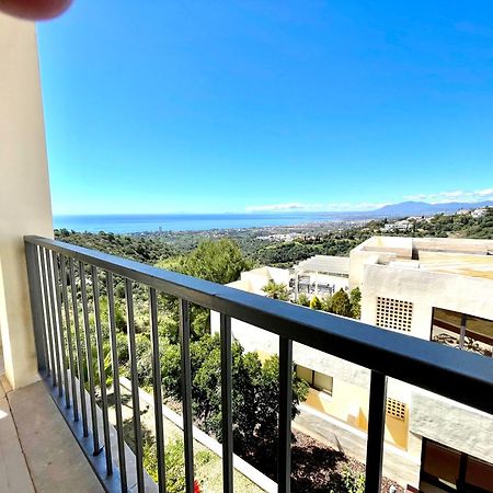 Spectacular Views - Luxury Apartment In Resort - Marbella Hills Buitenkant foto