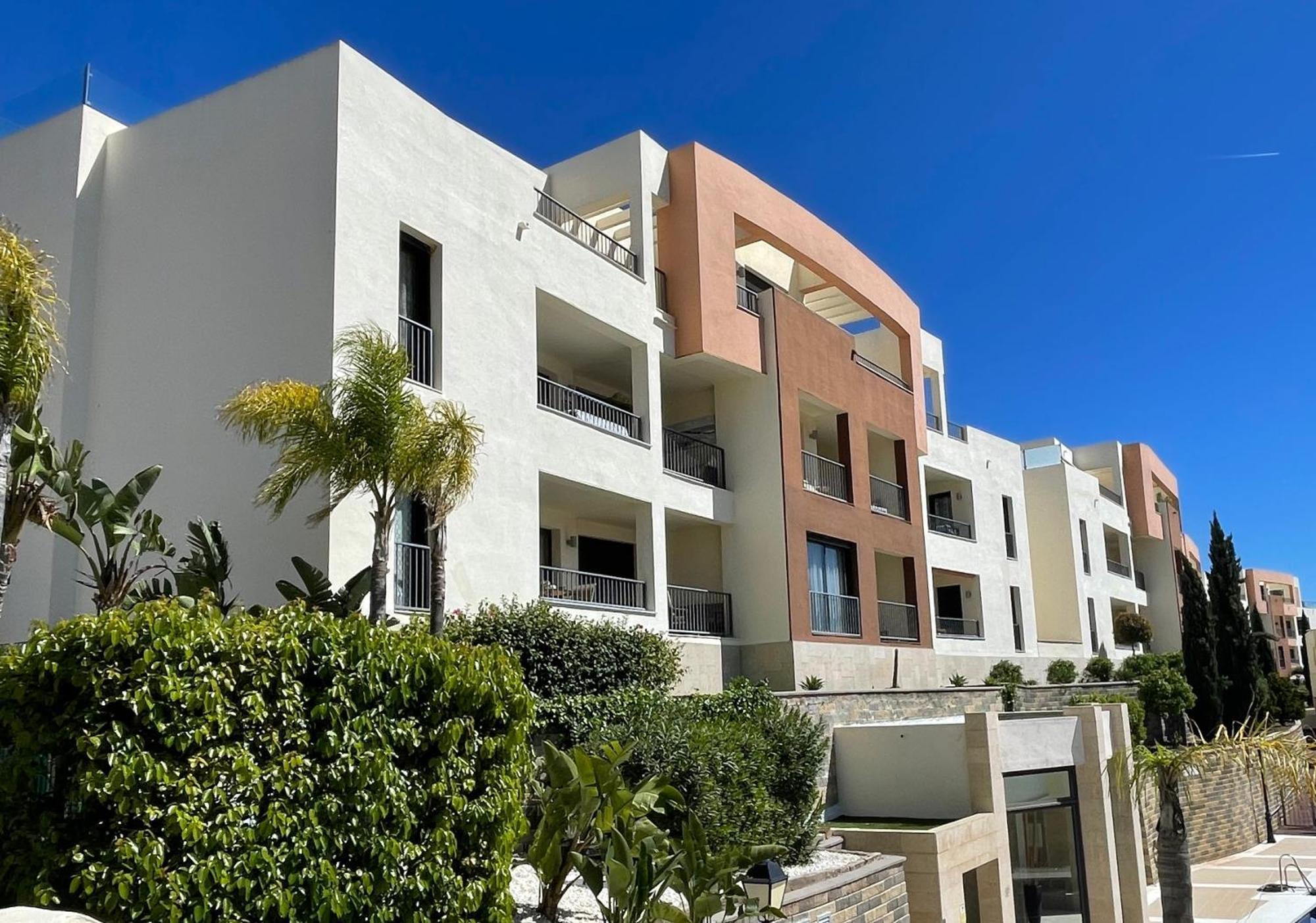 Spectacular Views - Luxury Apartment In Resort - Marbella Hills Buitenkant foto