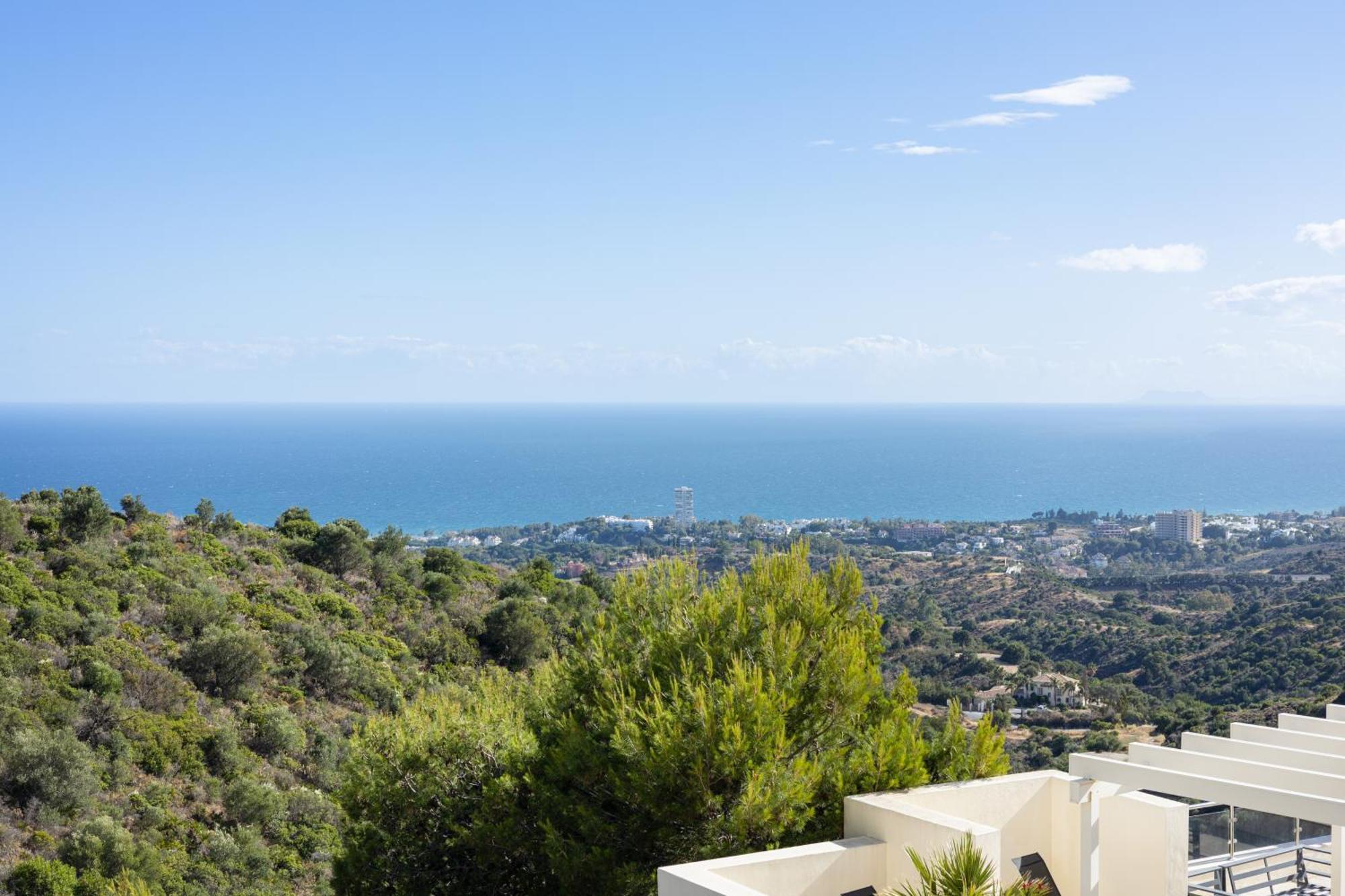 Spectacular Views - Luxury Apartment In Resort - Marbella Hills Buitenkant foto